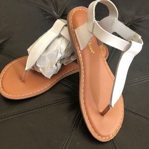 Salt Water T-Thong White Sandals